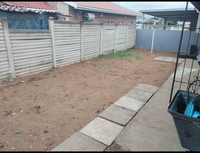 3 BEDROOM HOUSE FOR SALE IN AUSTERVILLE